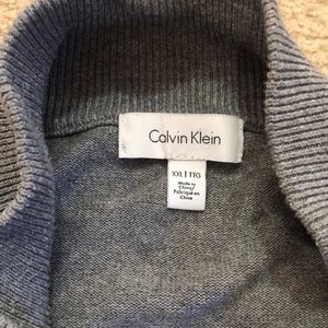 GQ Calvin Klein XL zip-up sweater